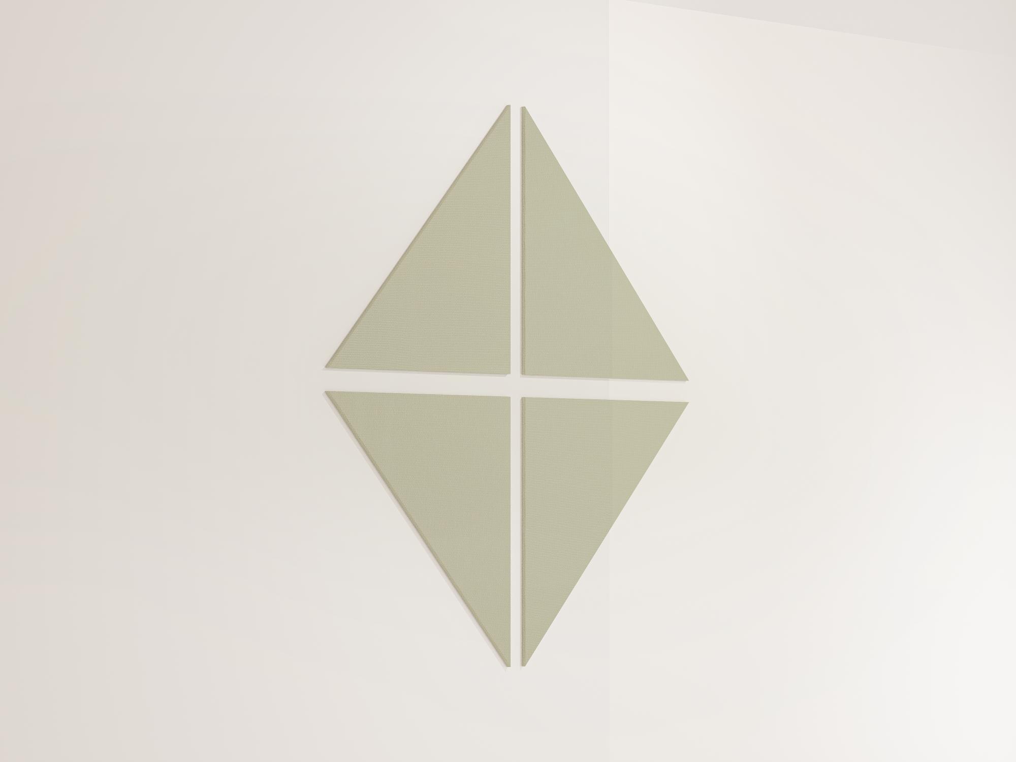 25WallRaTriangle33
