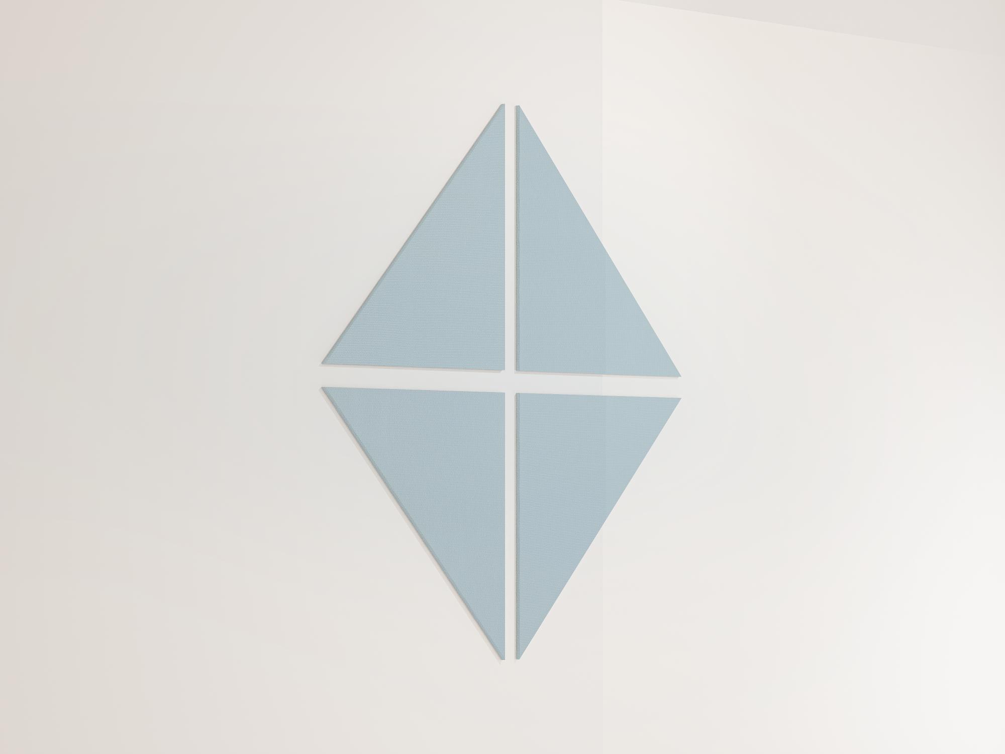 25WallRaTriangle38