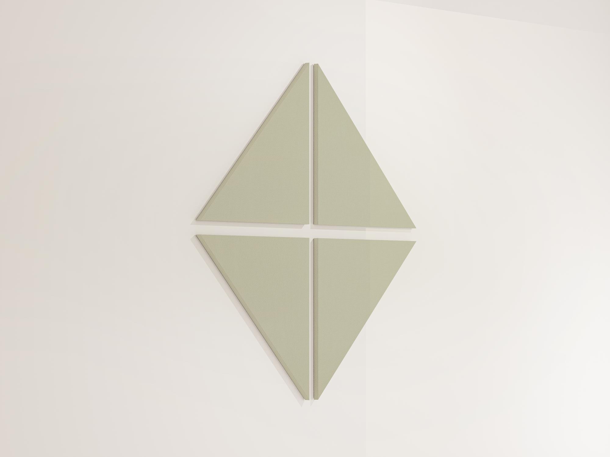 40WallRaTriangle33
